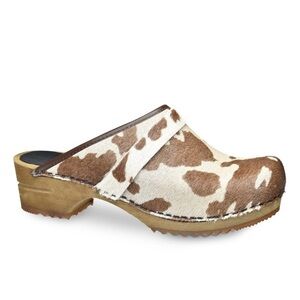 Caroline Women's Wood Cowhide Clog in Brown/White